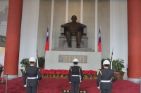 Father of Modern China  DR. SUN YAT SEN   國 父 紀 念 館